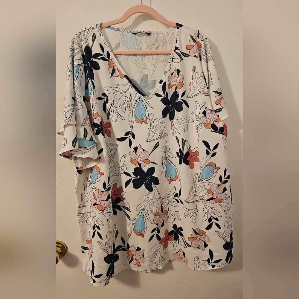 NWOT Floral Blouse with Flutter Sleeve